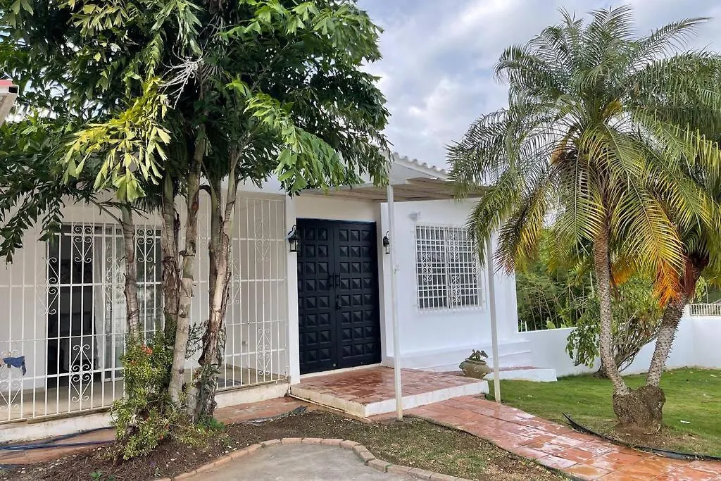 Holiday home Borinquen Beach House Villa Camaceyes